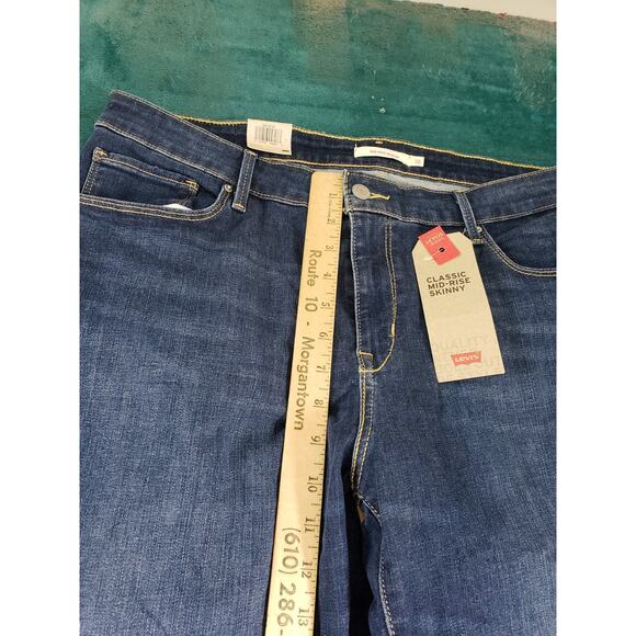 Levis Jeans Size 18 Short Womens Blue Pants Denim Classic Mid Rise Skinny NWT - Picture 11 of 16